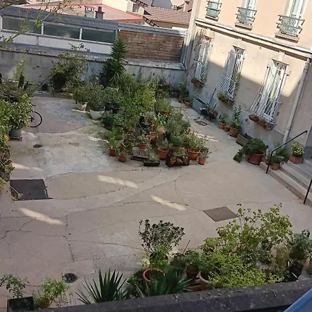 Apartment Calmo Em Jourdain